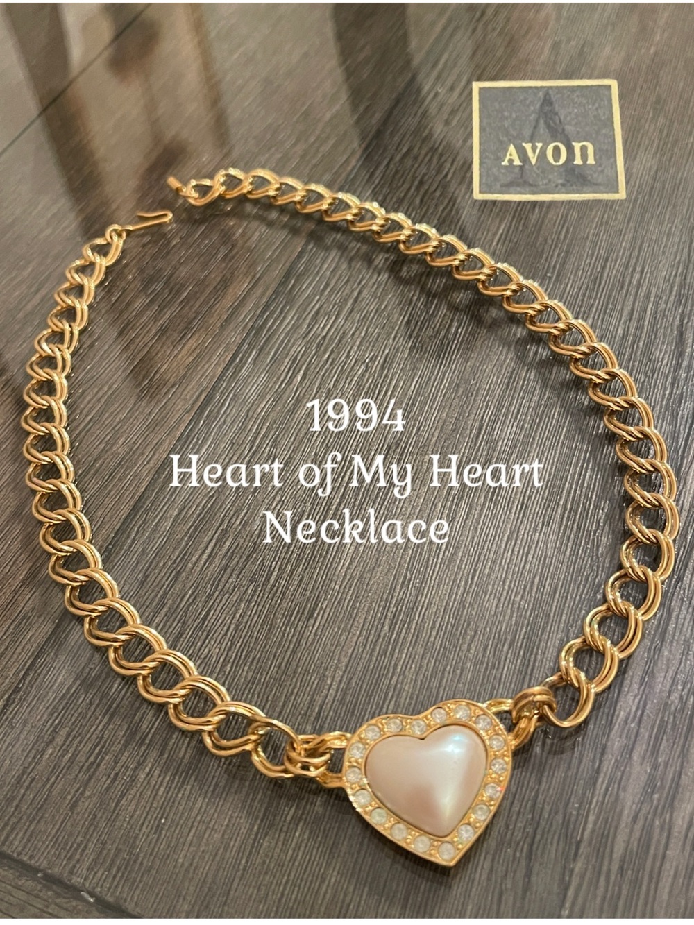 VTG 1994 Avon Heart of My Heart Necklace 3D Puffy Faux Pearl Double Link Chain